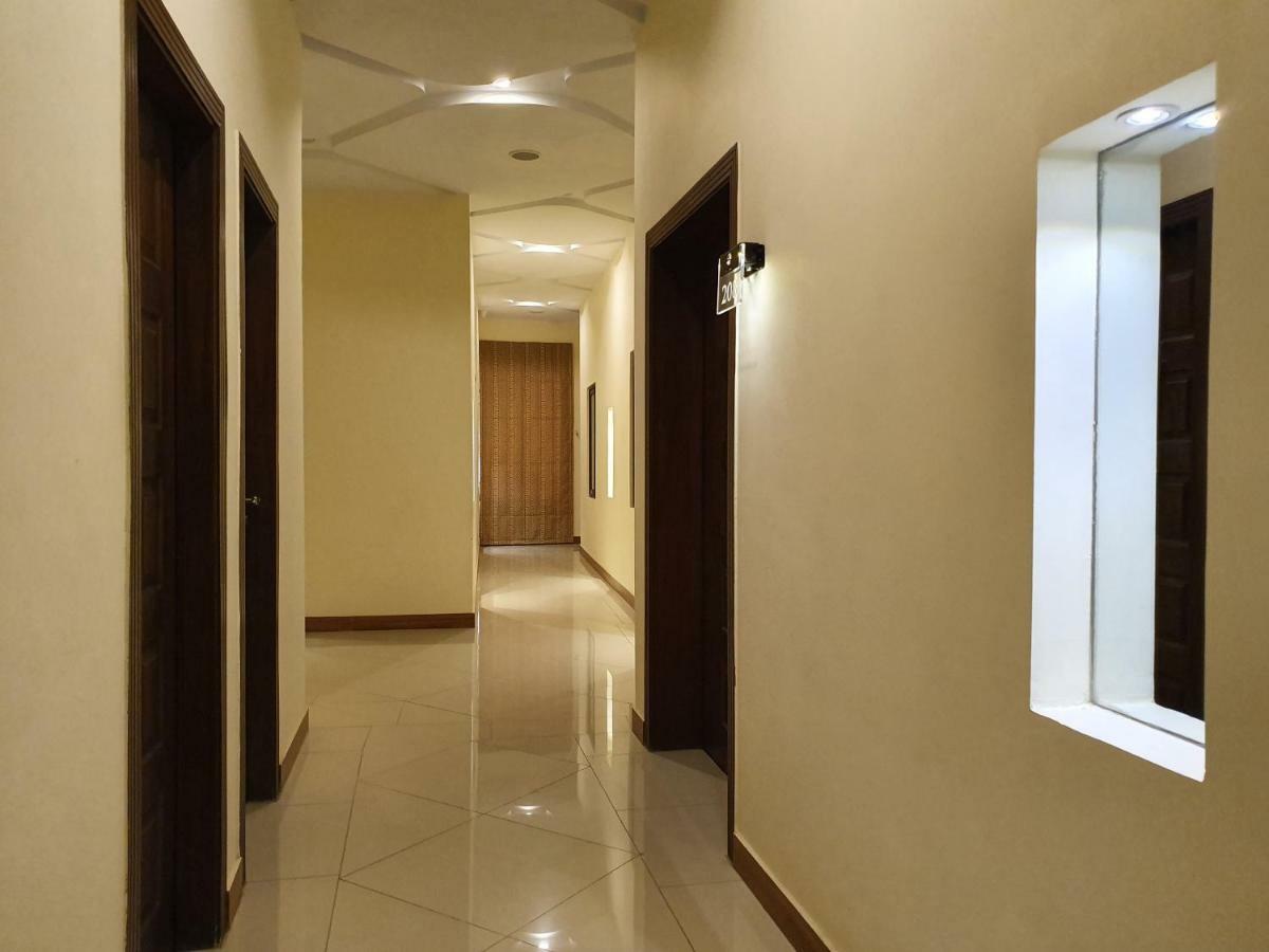 S Chalet Multan Exterior photo