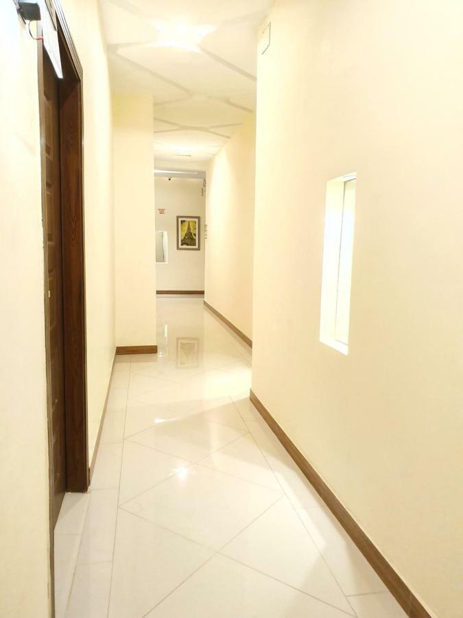S Chalet Multan Exterior photo